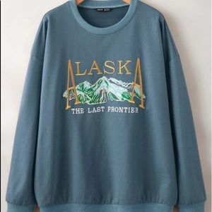 SHEIN Woman’s Size L (US 8/10) Crewneck Pullover